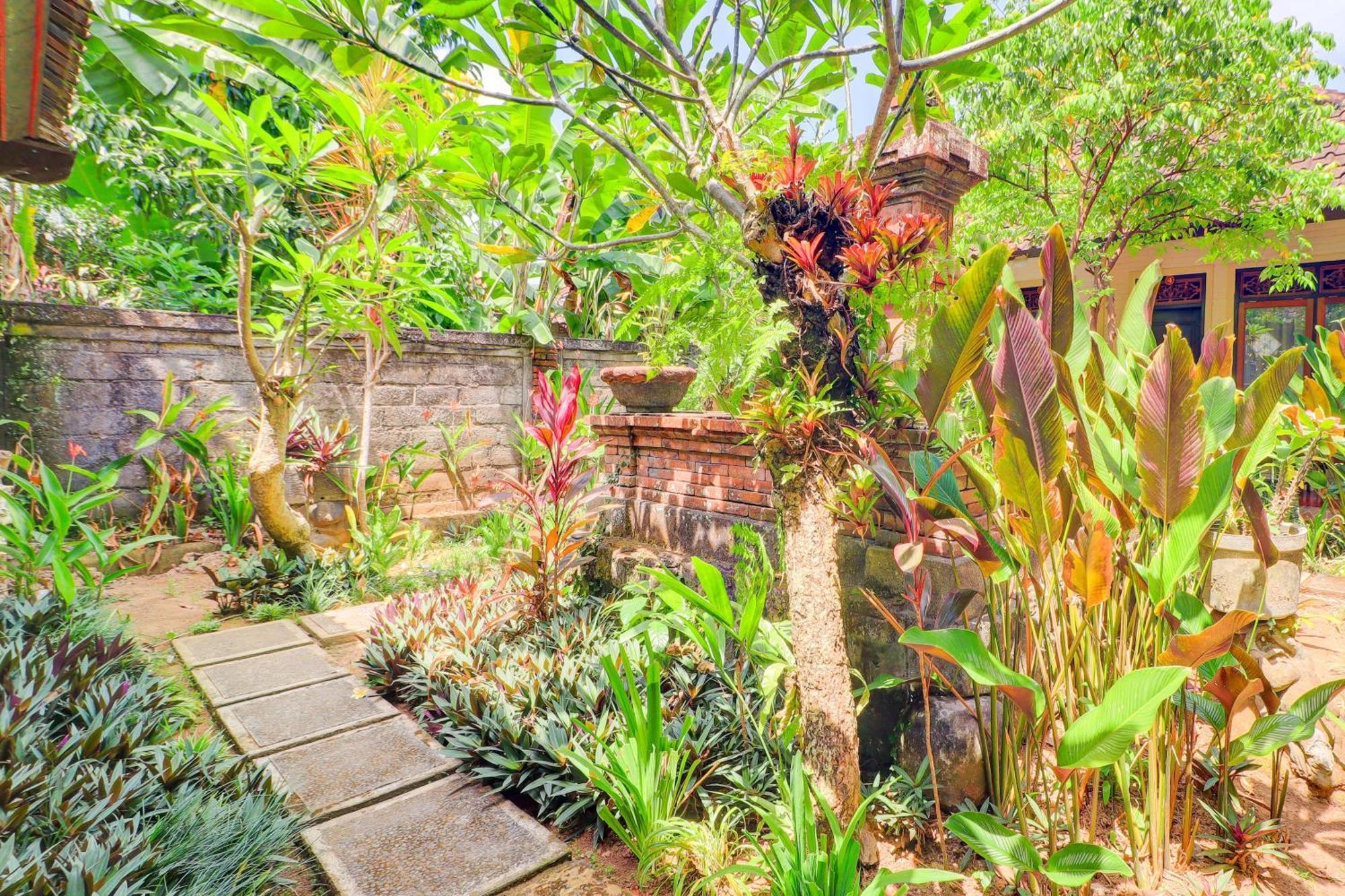 Hotel O Ubud Asri Homestay Near Monkey Forest ภายนอก รูปภาพ